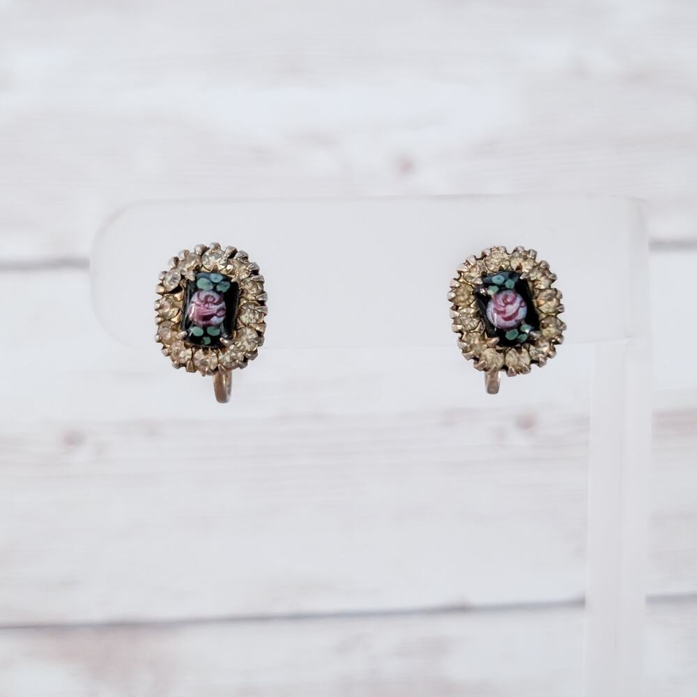 Vintage Screw On Earrings - Clear Gems with Enamel Flower Center 0.5"